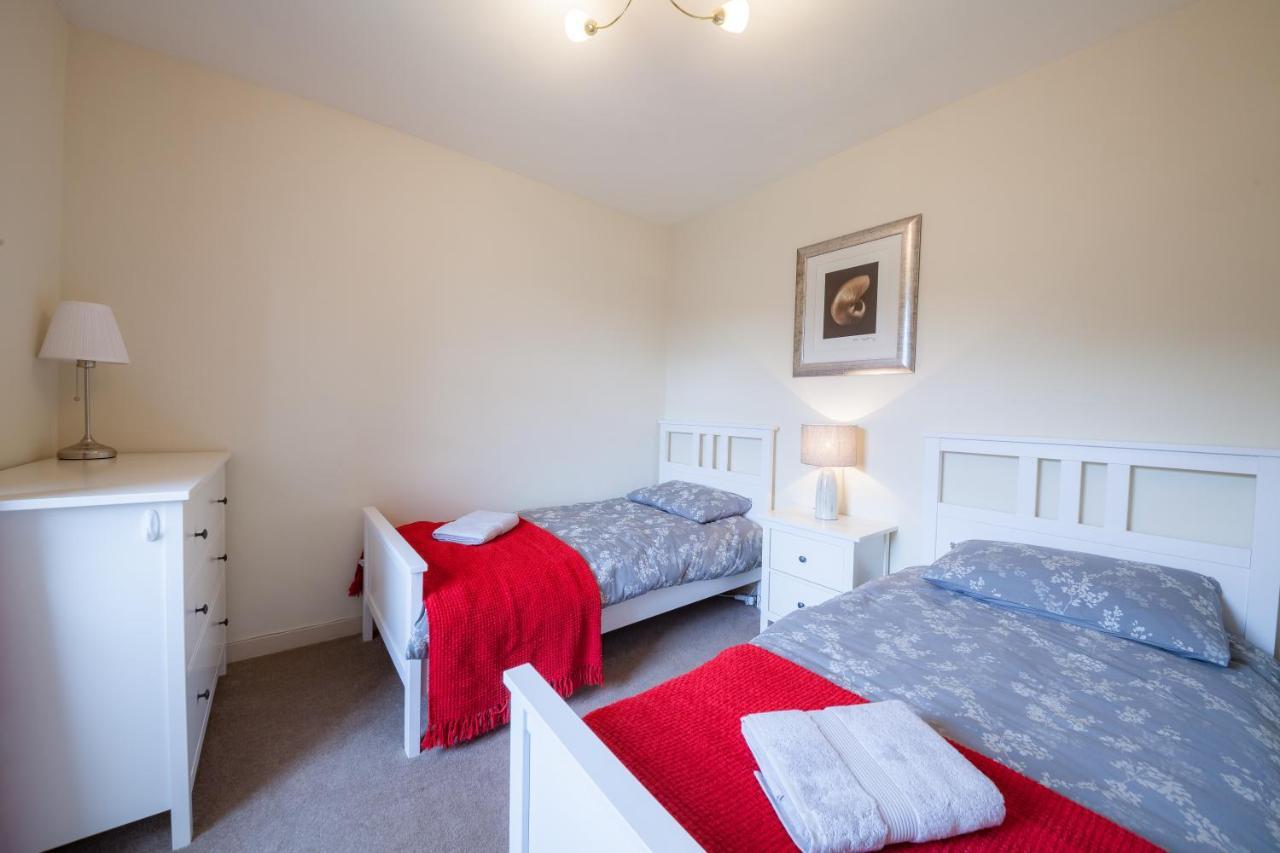 Immaculate 3 Bedroom House In Blair Atholl Exterior photo